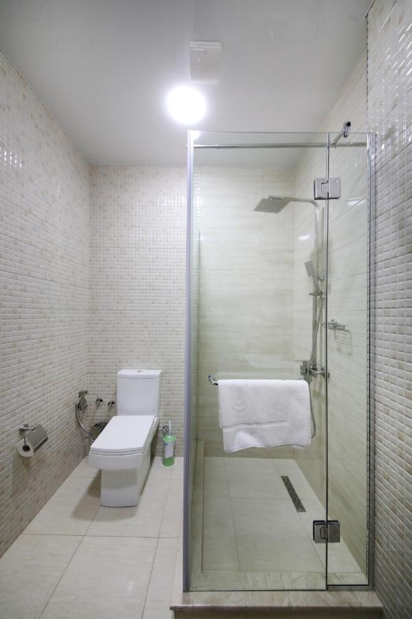 Hotel Panoramic Kutaisi Bagian luar foto