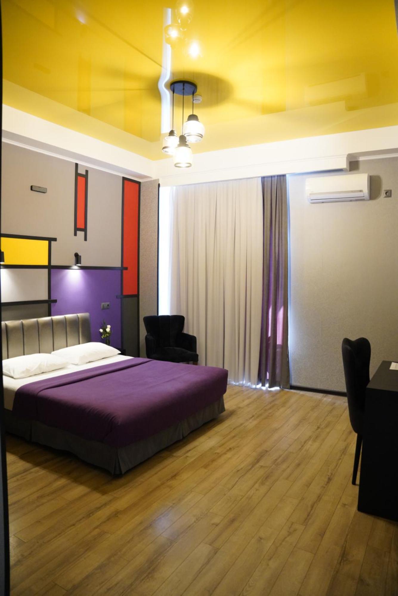 Hotel Panoramic Kutaisi Bagian luar foto